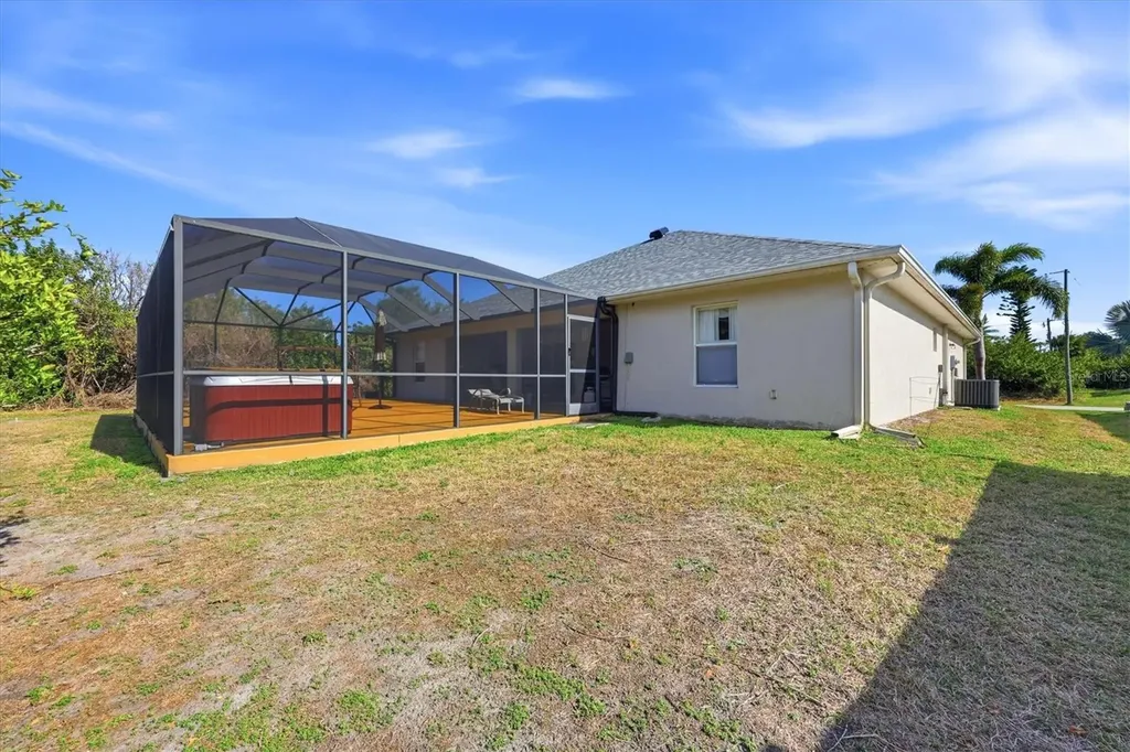 11200 Carnegie Avenue Englewood FL 34224