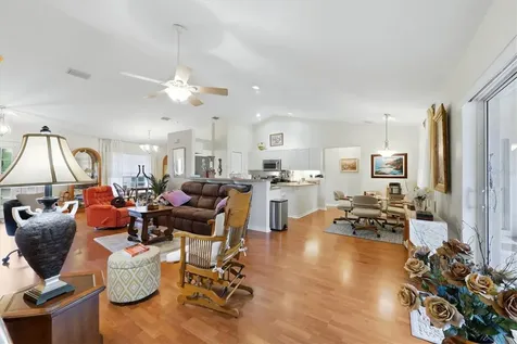 11200 Carnegie Avenue Englewood FL 34224