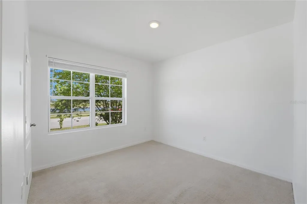 1823 Bluepoint Street St Cloud FL 34771
