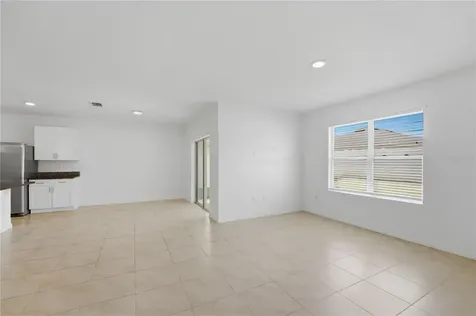 1823 Bluepoint Street St Cloud FL 34771