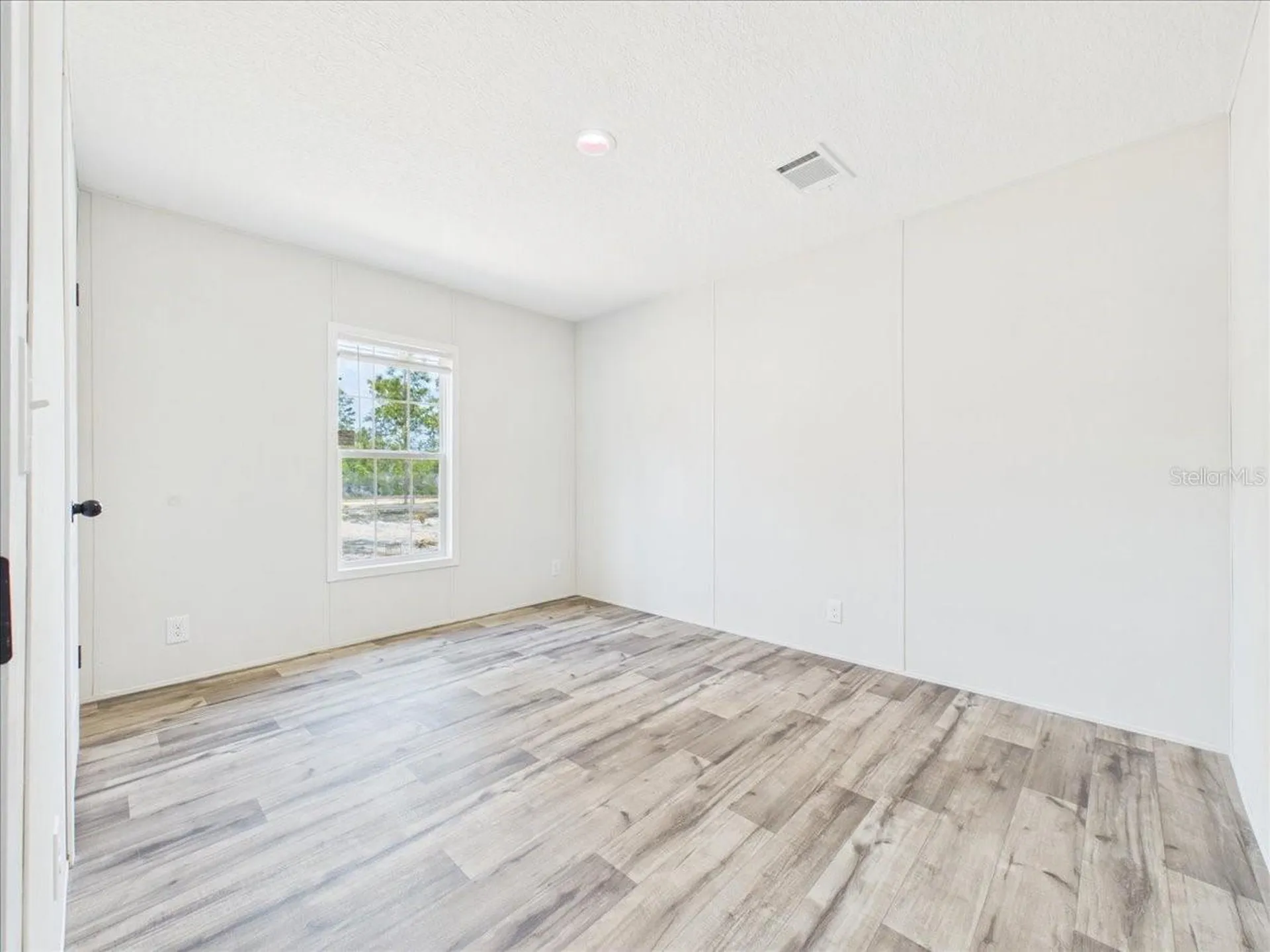 137 Beulah Drive Hawthorne FL 32640
