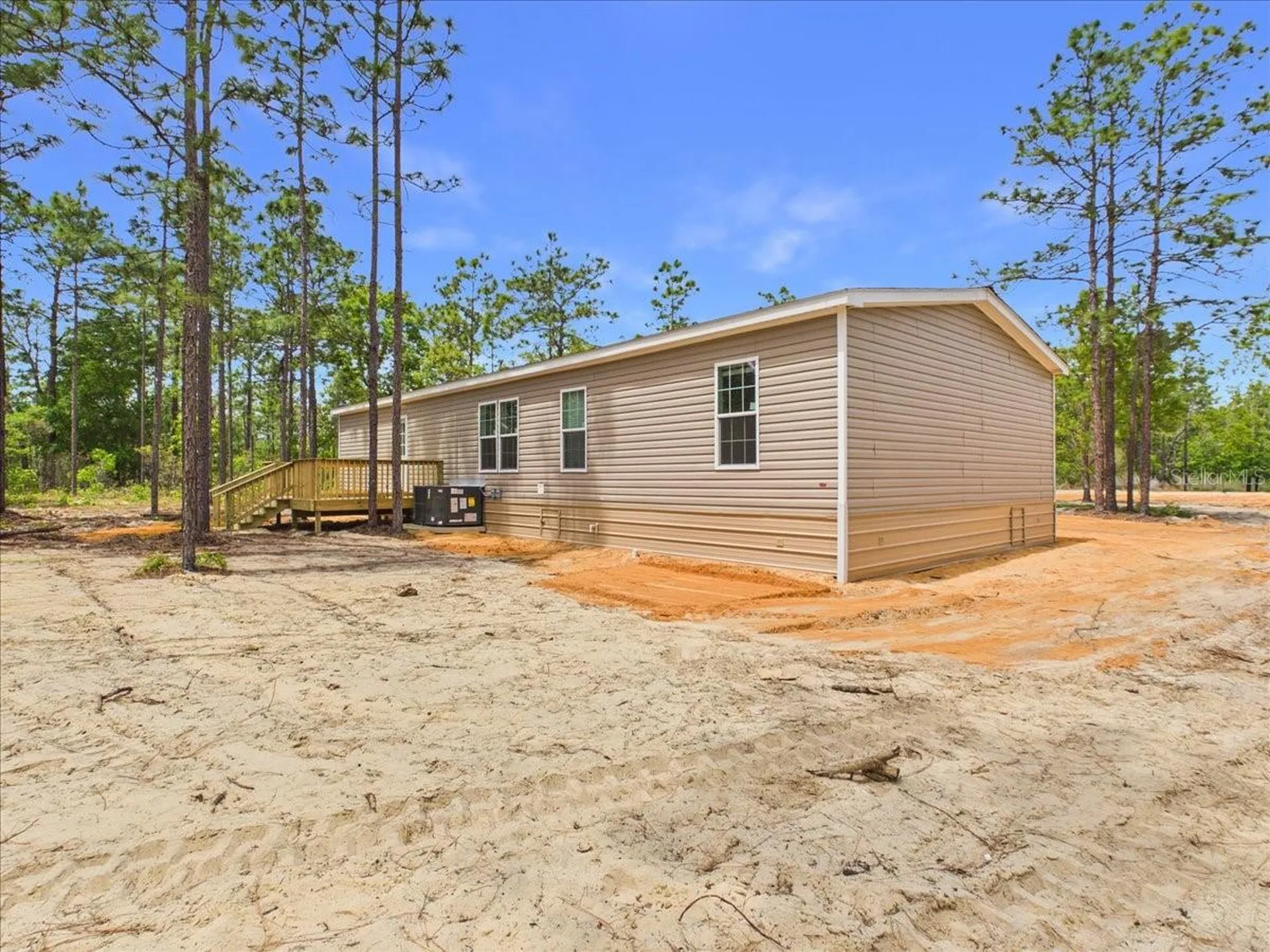 137 Beulah Drive Hawthorne FL 32640