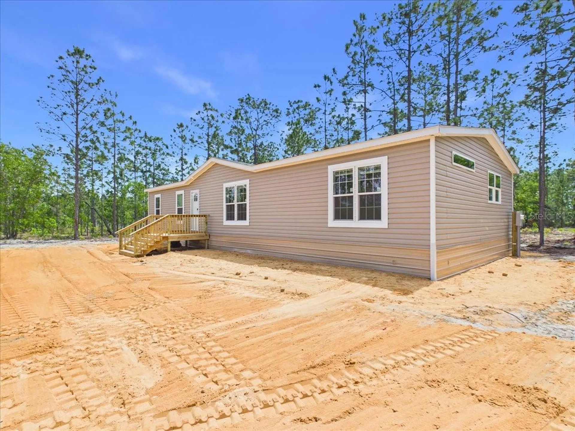 137 Beulah Drive Hawthorne FL 32640