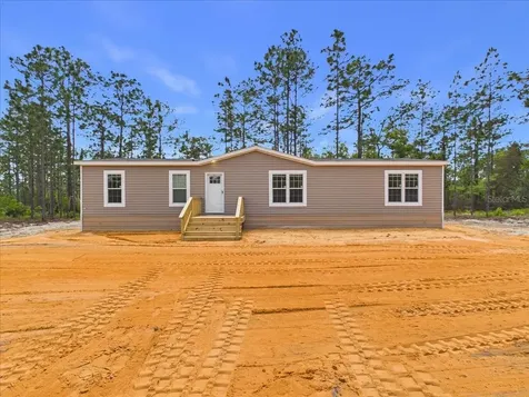 137 Beulah Drive Hawthorne FL 32640