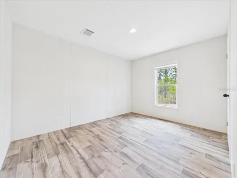 137 Beulah Drive Hawthorne FL 32640
