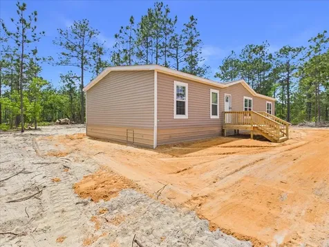 137 Beulah Drive Hawthorne FL 32640