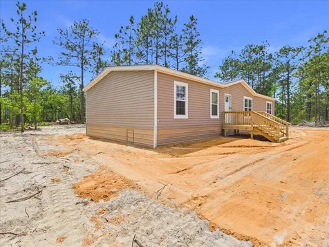 137 Beulah Drive Hawthorne FL 32640