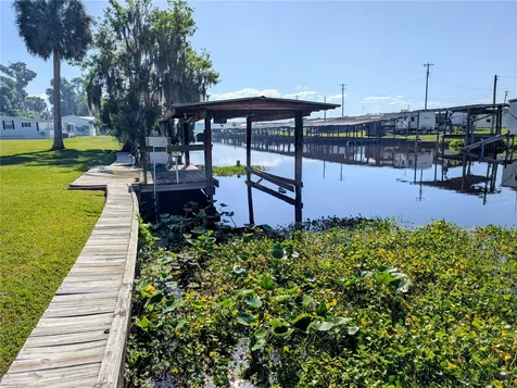 25836 Manhattan Lane Astor FL 32102