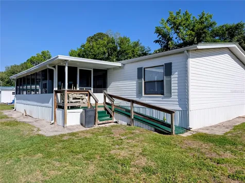 25836 Manhattan Lane Astor FL 32102
