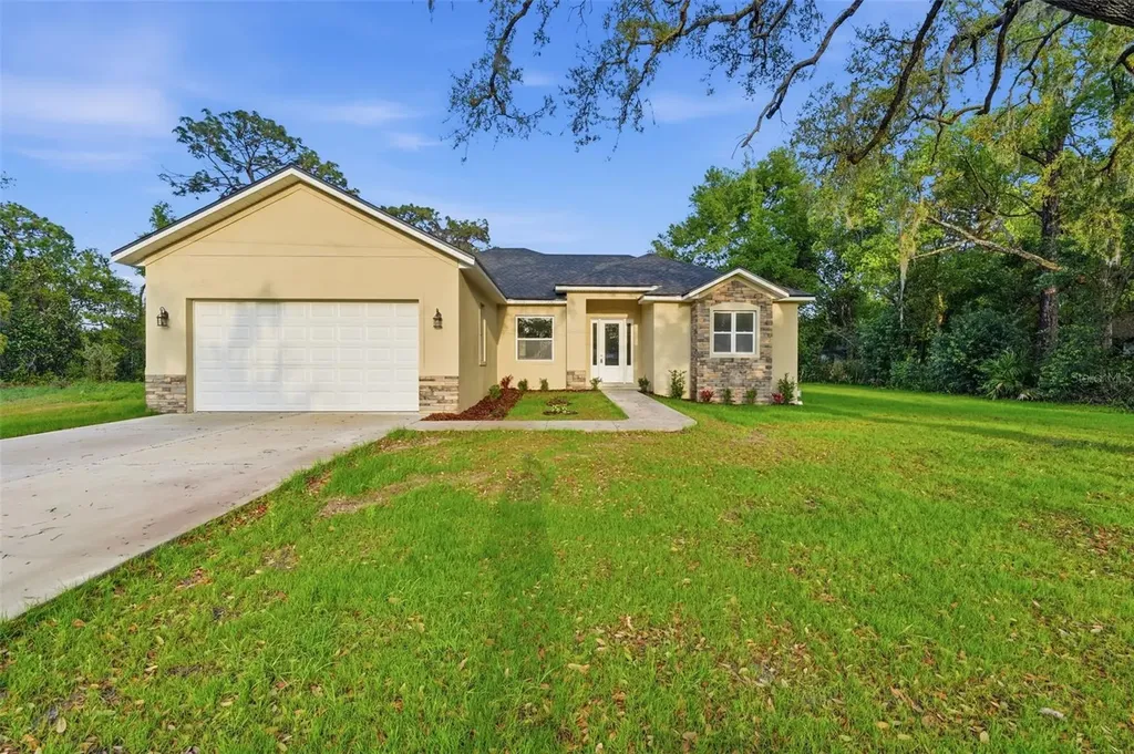 3 Amigos Road Debary FL 32713
