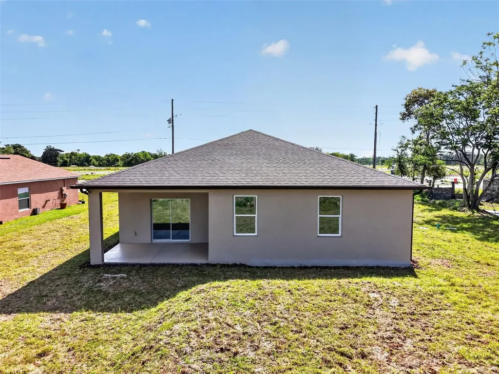 38905 Pine Street Umatilla FL 32784