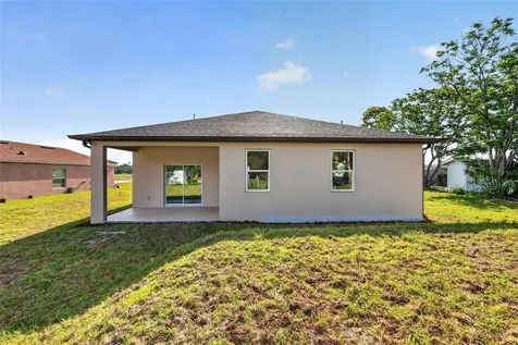 38905 Pine Street Umatilla FL 32784