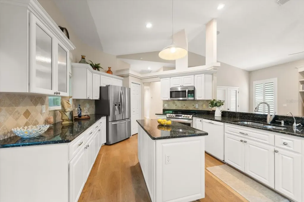 1211 Willowick Circle Safety Harbor FL 34695