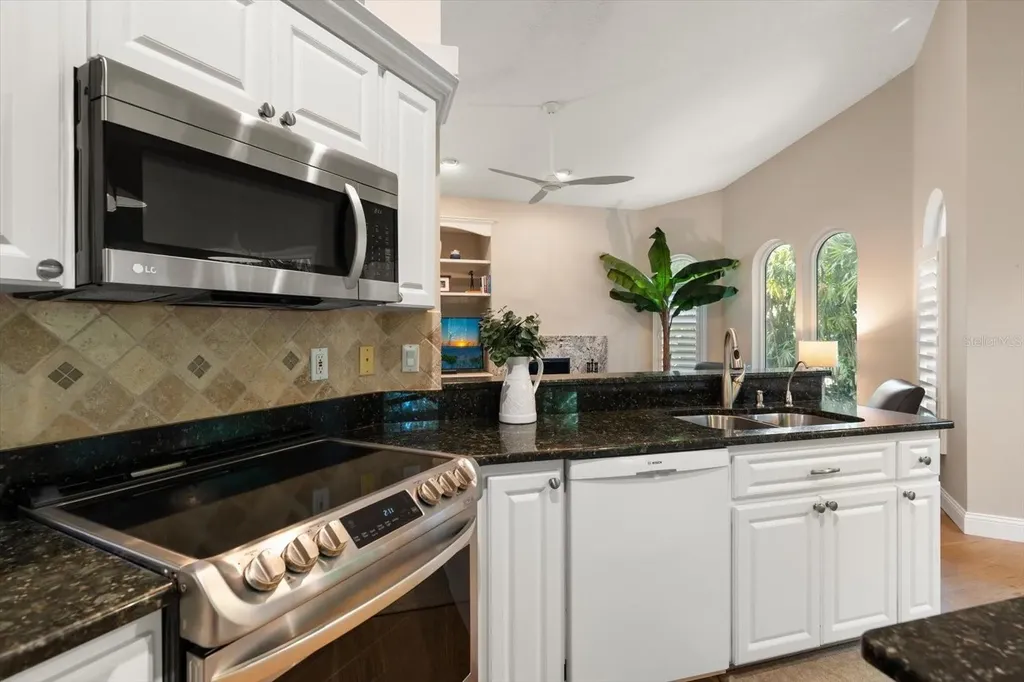 1211 Willowick Circle Safety Harbor FL 34695