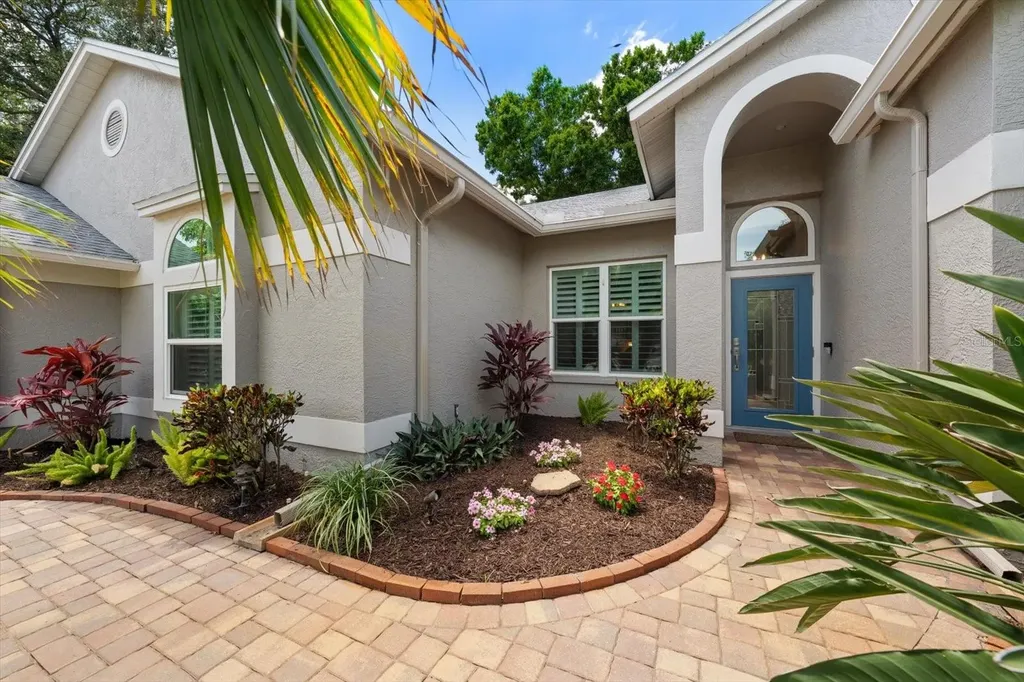 1211 Willowick Circle Safety Harbor FL 34695