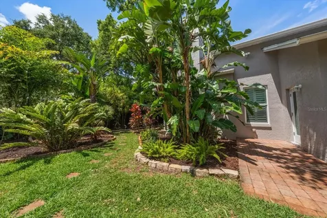 1211 Willowick Circle Safety Harbor FL 34695