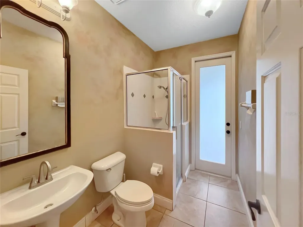 8537 Redleaf Lane Orlando FL 32819