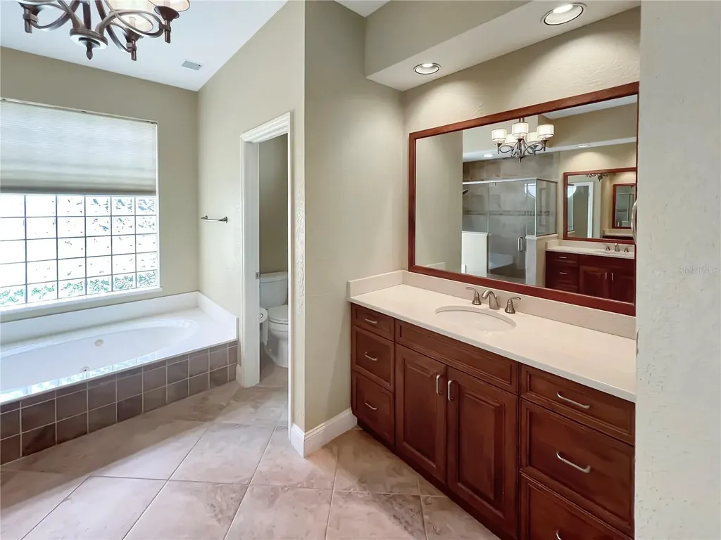 8537 Redleaf Lane Orlando FL 32819