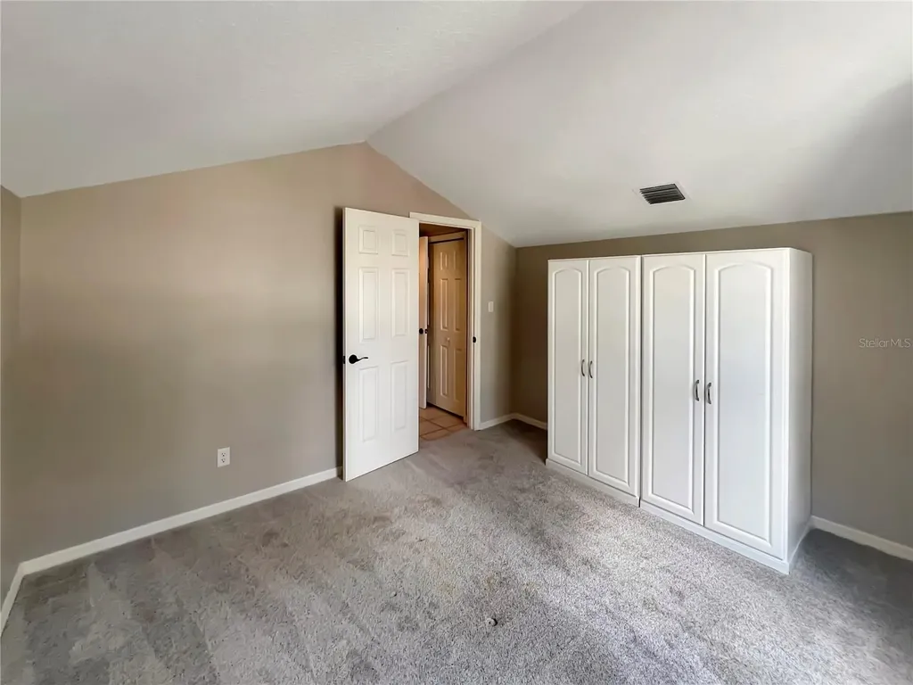 8537 Redleaf Lane Orlando FL 32819