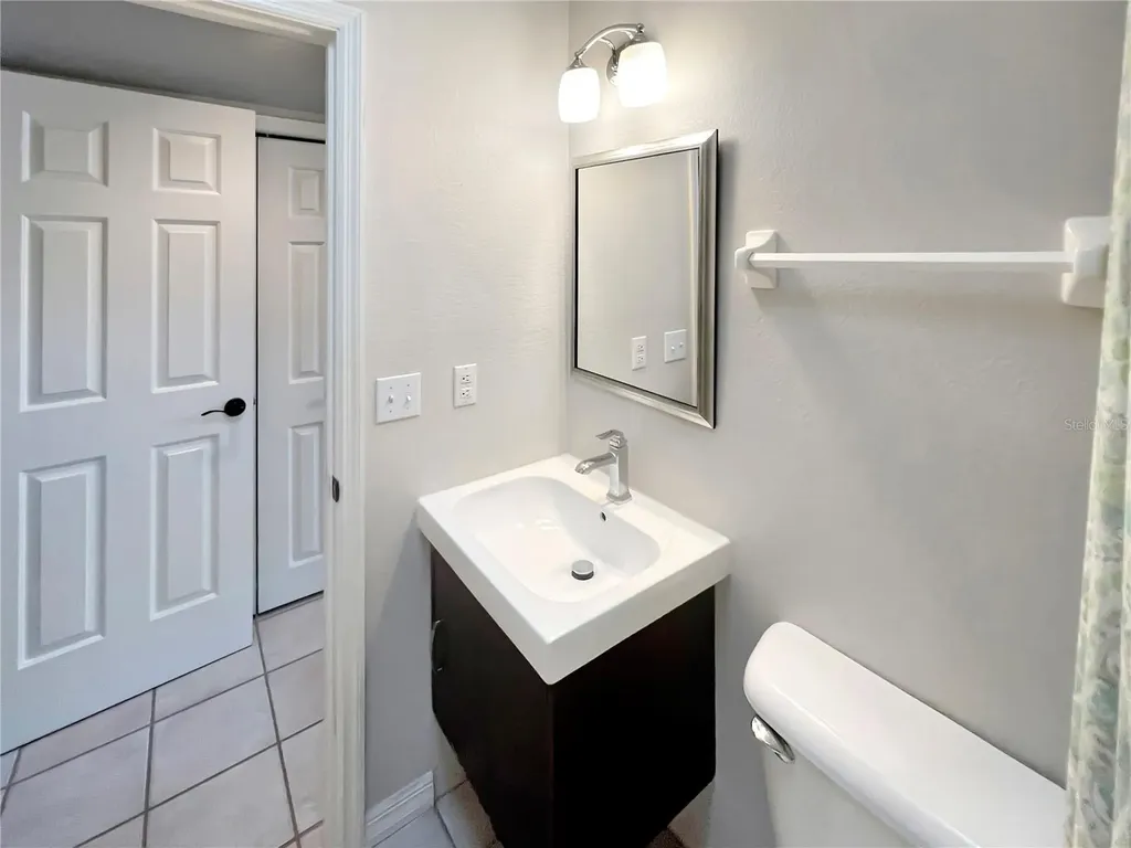 8537 Redleaf Lane Orlando FL 32819