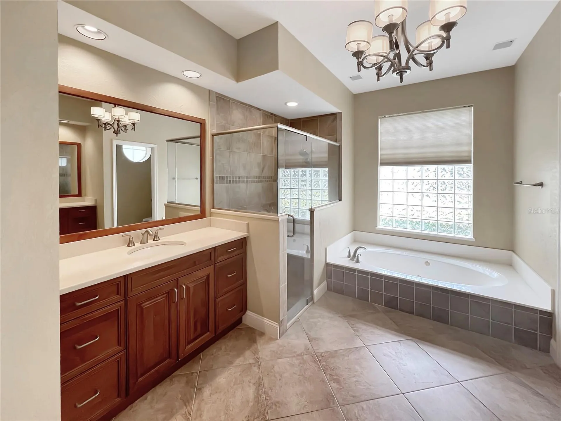 8537 Redleaf Lane Orlando FL 32819