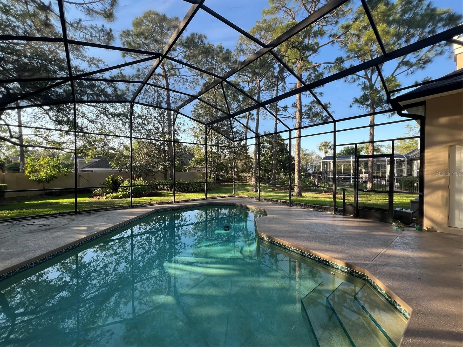 8537 Redleaf Lane Orlando FL 32819