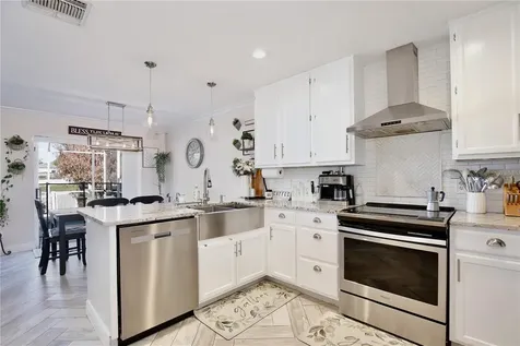 2115 Heathwood Circle Orlando FL 32828