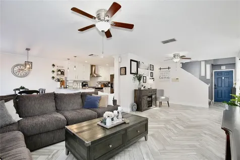 2115 Heathwood Circle Orlando FL 32828