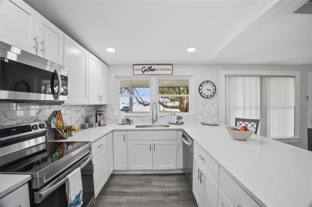 1511 4th Street SW Largo FL 33770