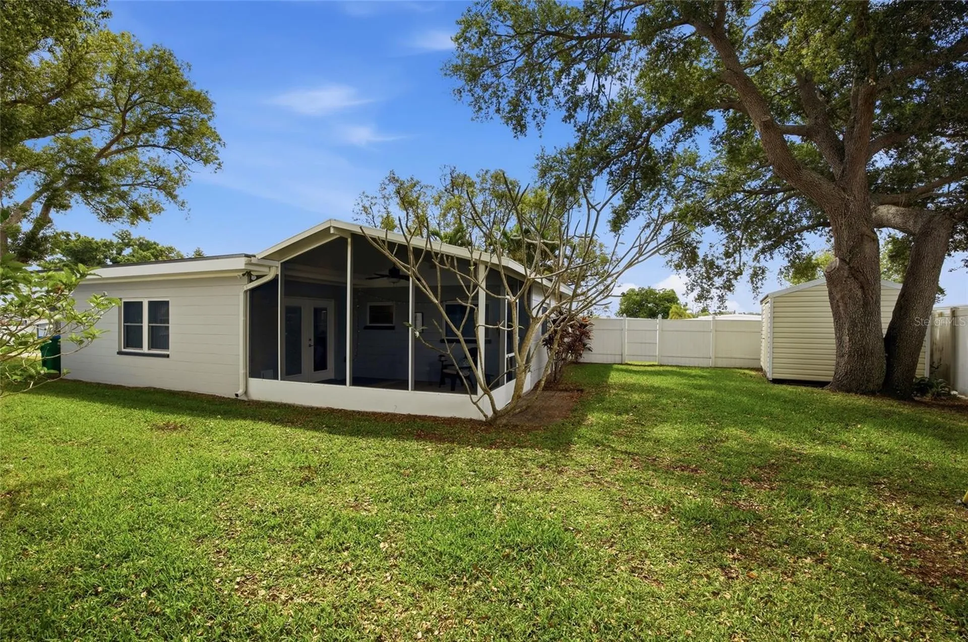 1511 4th Street SW Largo FL 33770