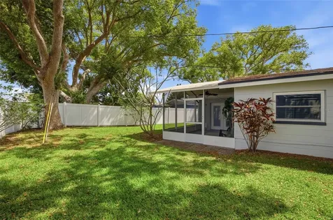 1511 4th Street SW Largo FL 33770