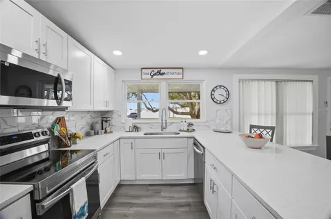 1511 4th Street SW Largo FL 33770