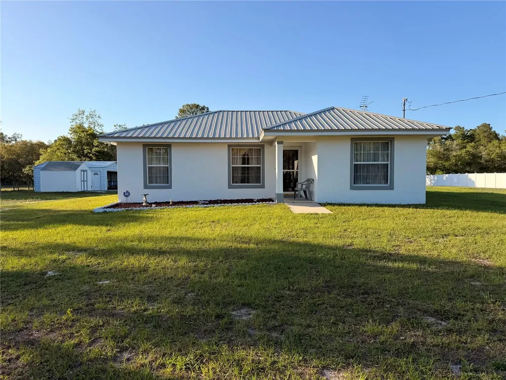 472 Shaw Lake Road Pierson FL 32180