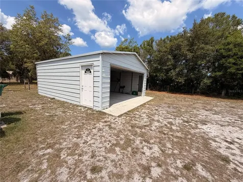 472 Shaw Lake Road Pierson FL 32180