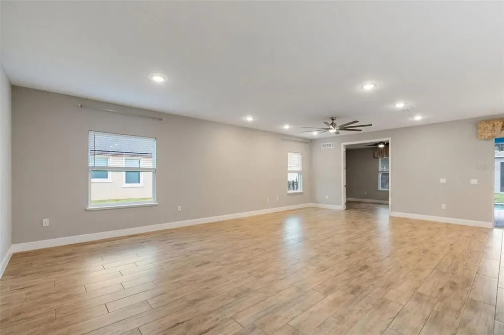 714 Oaks Shores Road Leesburg FL 34748
