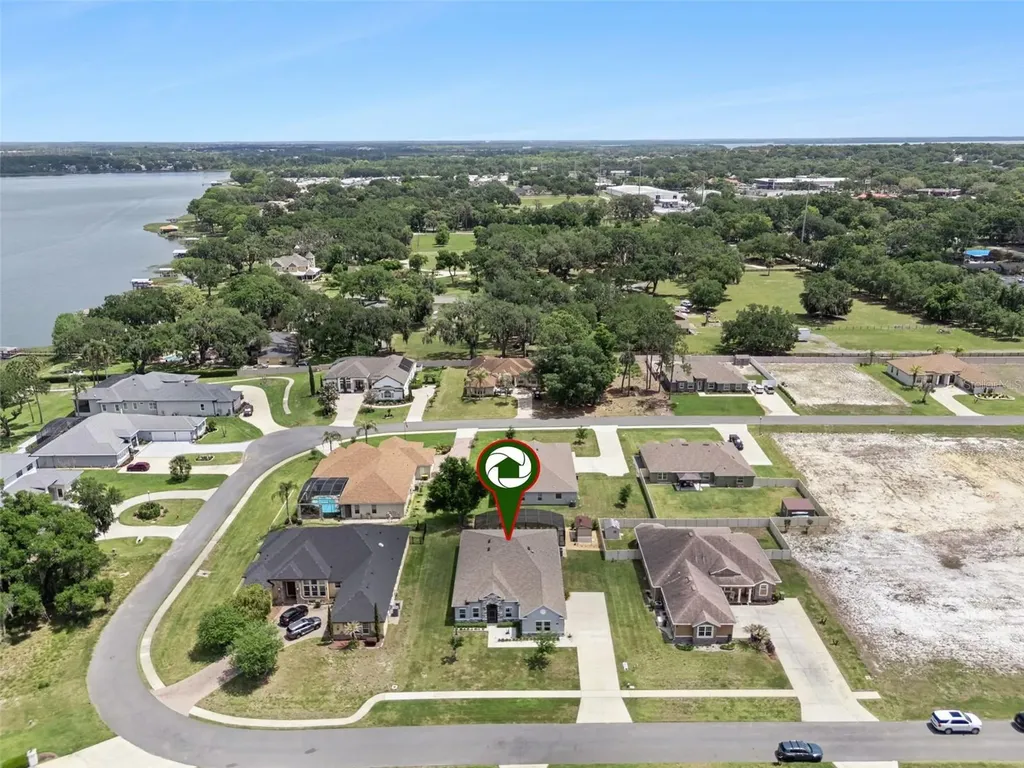 714 Oaks Shores Road Leesburg FL 34748