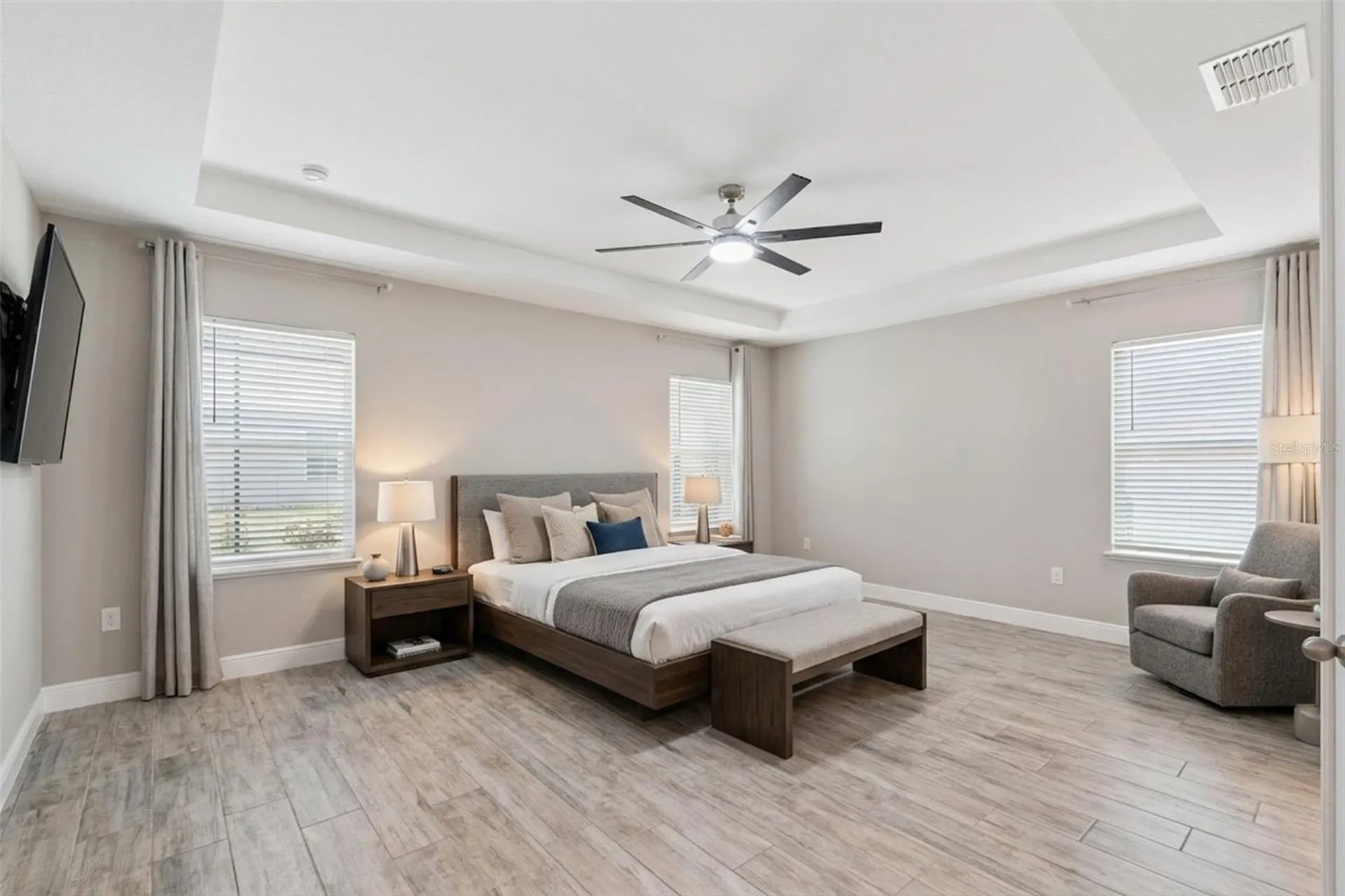 714 Oaks Shores Road Leesburg FL 34748