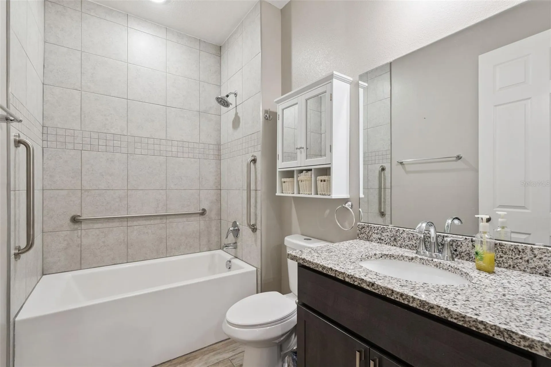 714 Oaks Shores Road Leesburg FL 34748