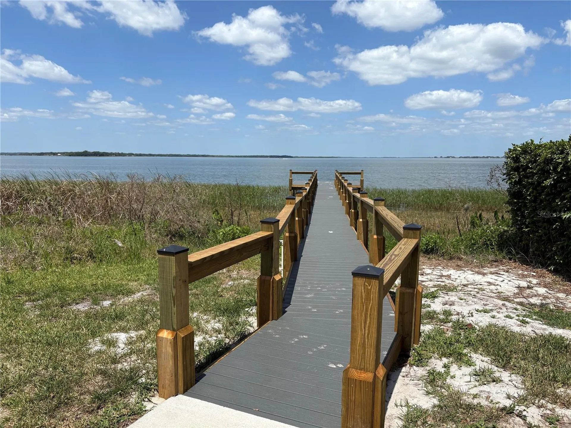 714 Oaks Shores Road Leesburg FL 34748