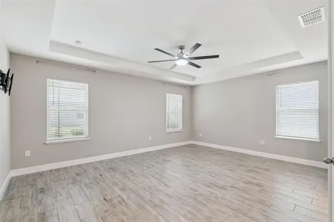714 Oaks Shores Road Leesburg FL 34748