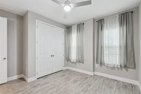 714 Oaks Shores Road Leesburg FL 34748
