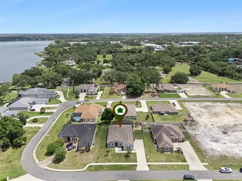 714 Oaks Shores Road Leesburg FL 34748