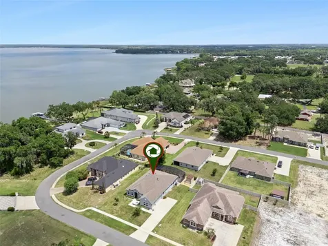714 Oaks Shores Road Leesburg FL 34748