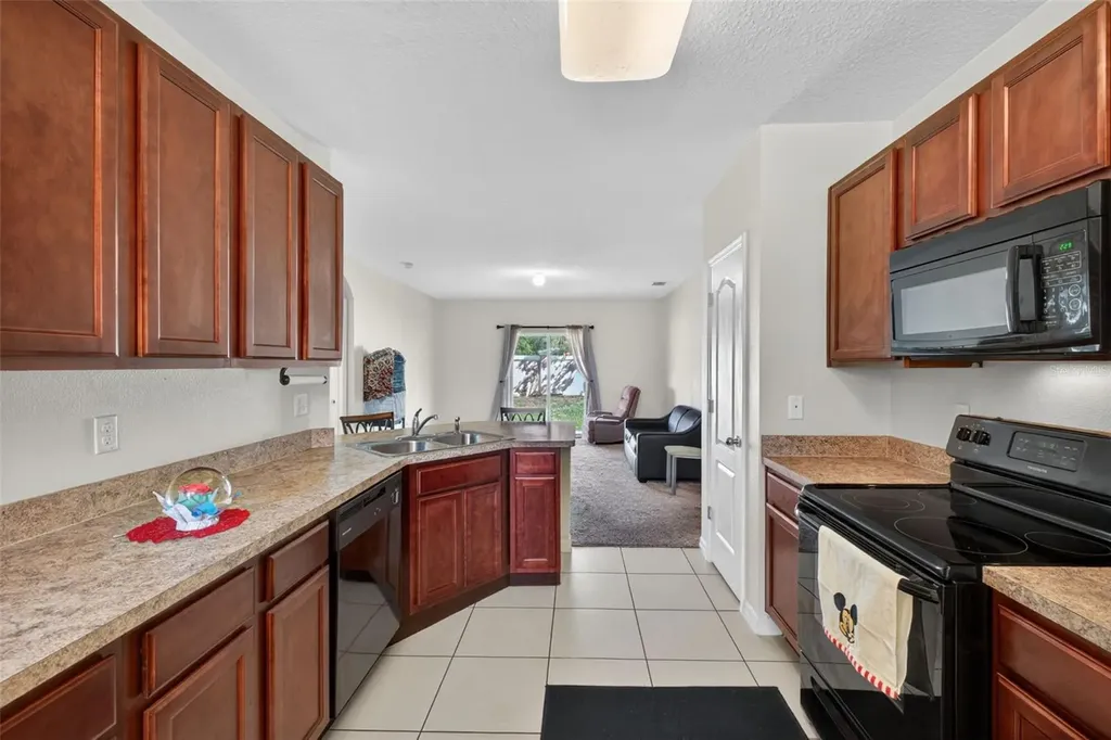 561 Lake Cummings Way Lake Alfred FL 33850