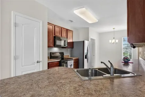 561 Lake Cummings Way Lake Alfred FL 33850