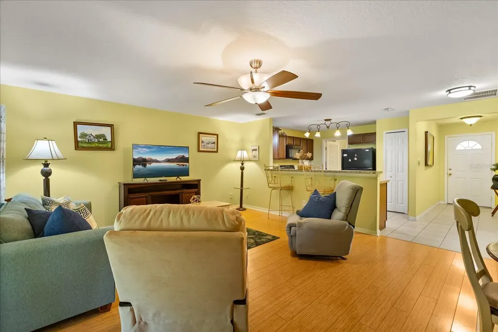 26921 White Plains Way Leesburg FL 34748