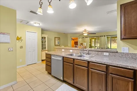 26921 White Plains Way Leesburg FL 34748