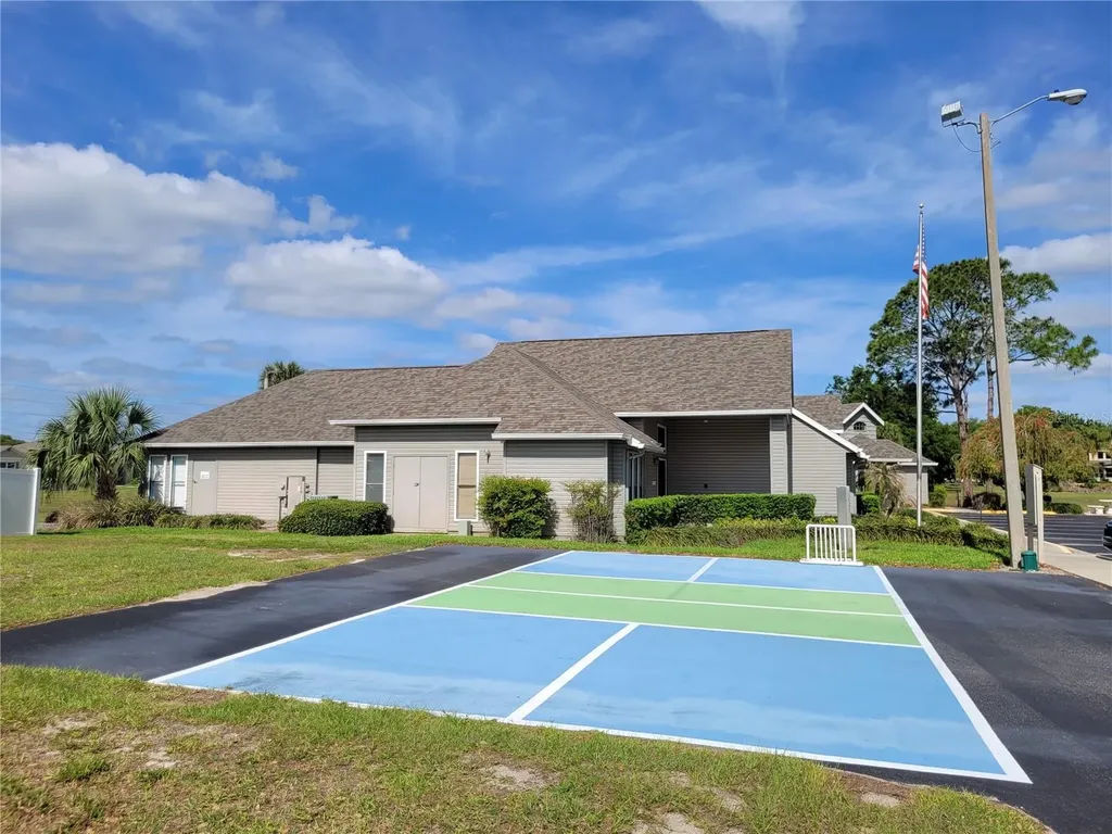 432 Baytree Boulevard Tavares FL 32778