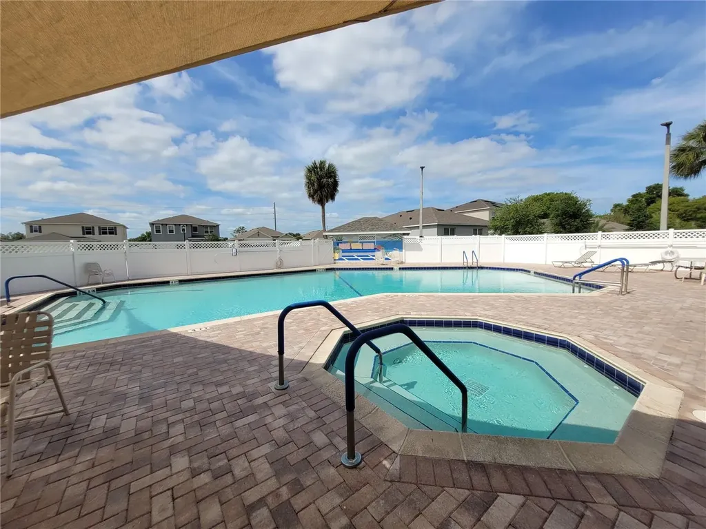 432 Baytree Boulevard Tavares FL 32778
