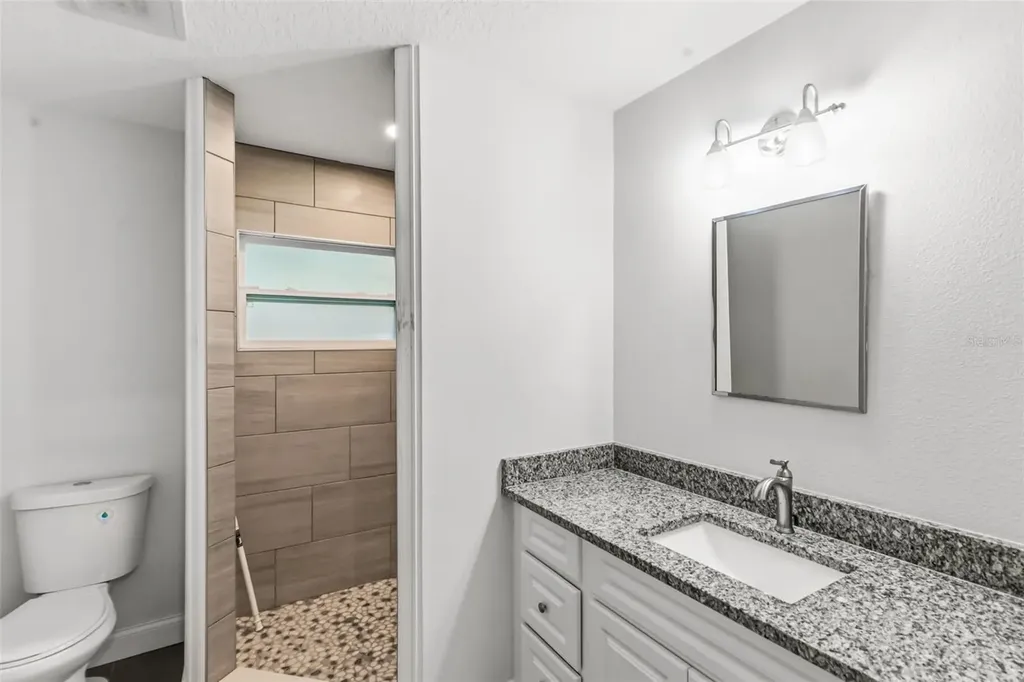 2726 6th Avenue W Bradenton FL 34205